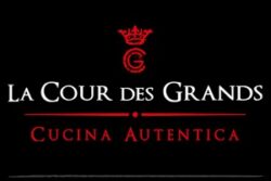 Logo design - La Cour des Grands
